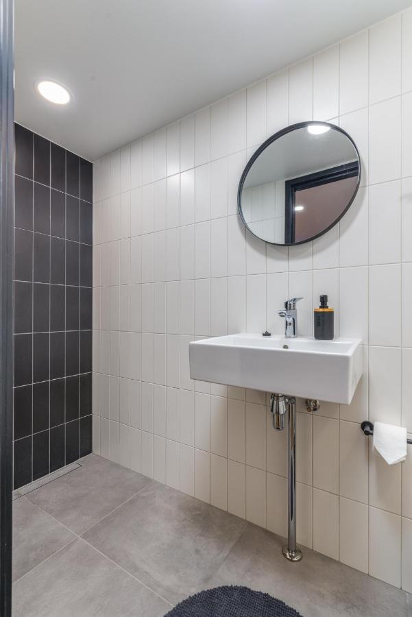 Cosy Duo Loft - Self Check-In Apartman Tartu Kültér fotó